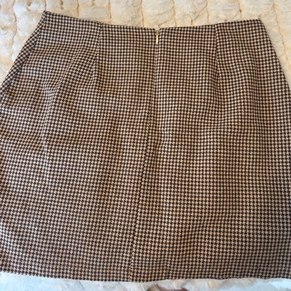 Plaid mini skirt - Picture 2 of 3